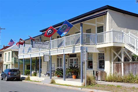 Island hotel cedar key. Nov 17, 2021 · The Island Hotel started out as a hardware and general store with a post office all wrapped into one. It was the hub of Cedar Key for a very long time. The building started housing people in the 1880’s. "During the war, Confederate and Union troops both stayed here at different periods," Bair continued. The hotel has 10 rooms. 