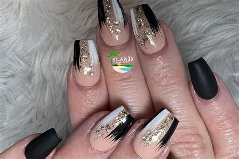 17 reviews and 144 photos of M NAIL LOUNGE "Drove by heading to another salon & so happy I turned around. They have a great selection of colors & did a great job with my dip" My friend and her 12-year-old daughter were in town .... 