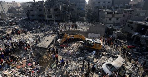 Israel agrees to daily humanitarian pauses in Gaza
