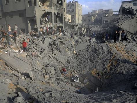 Israel bombs refugee camps in central Gaza