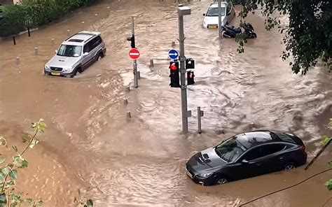Israel flooding tel aviv. Ben-Shabbat was the seventh weather-related casualty in recent weeks. Last week, Stav Harari and Dean Shoshani, both 25, drowned in Tel Aviv after getting trapped in a flooded elevator. On Sunday, Eran Herrnstadt, 72, was found dead in his vehicle in Binyamina after having been caught in a flash flood, according to Ma’ariv. 