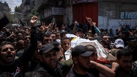 Israel kills 2 Palestinian gunmen in new West Bank violence