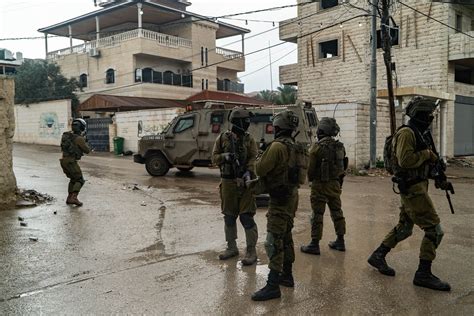 Israeli armed forces prepares hit list in West Bank prior to possible intensification