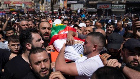 Israeli army fire kills Palestinian man during clashes at West Bank shrine