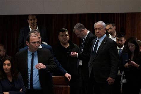 Israeli president urges Netanyahu to halt legal overhaul