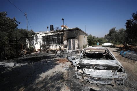 Israeli settlers torch Palestinian homes and cars to avenge deadly shooting; Palestinian man killed