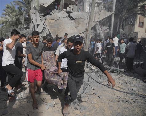 Israeli strikes hit near several hospitals as the military pushes deeper into Gaza City