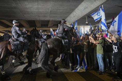 Israelis protest at international airport against judicial overhaul plan
