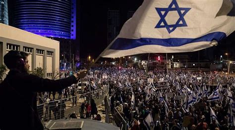 Israelis protest proposed legal changes for 10th week