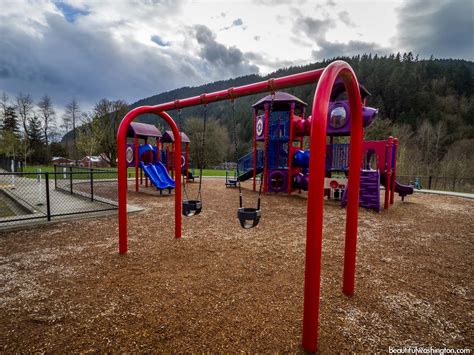 Issaquah Parks & Rec Gliders in Issaquah Track & Field - SportsPlus