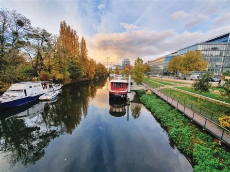 Issy-les-Moulineaux, Île-de-France, France - LinkedIn