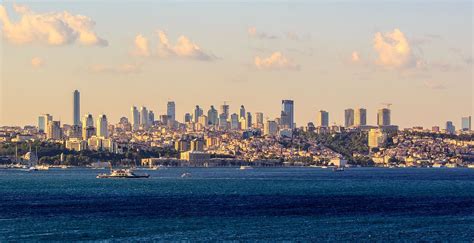 Istanbul Center - Wikipedia