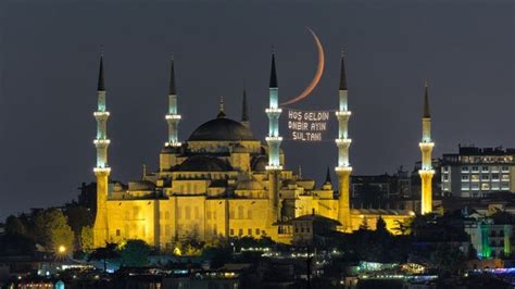 Istanbul için akşam ezanı