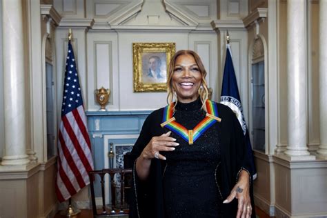 It’s Kennedy Center Honors time for a crop including Queen Latifah, Billy Crystal and Dionne Warwick