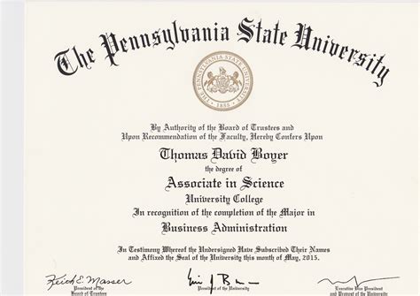 It associates degree. An Associate of Science, also known as an AS degree, is an associate degree awarded to students who study subjects within the broader world of science. Unlike the similarly named Associate of Applied Science, this type of associate degree is geared toward helping prepare you to pursue a bachelor's … 