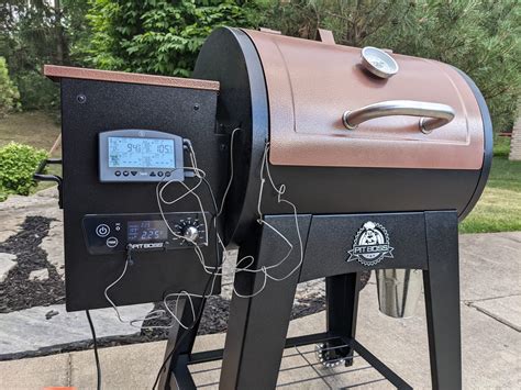 It flashing on pit boss smoker. Pit Boss Navigator Series Auger Removal/Replacement. There are currently four models within the Navigator Series, the 550, 850, 1150 and 1250. As shown in the video below, the auger removal process is very similar to that of the Copper Series above. The entire hopper assembly needs to be removed to access the auger. 