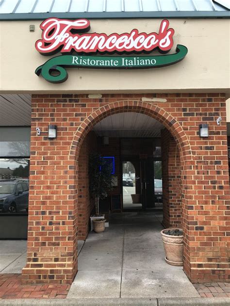 Visit Sal's by Victor: 1242 Richmond Road (Rt 60), Williamsburg, VA, 23185 Visit Rocco's Smokehouse : 207 Bypass Road, Williamsburg, VA 23185 Fat Tuna Grill