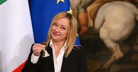 Italy’s Meloni likes one French idea: Its presidency