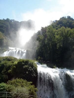 Itinerario in auto Orvieto cascate delle Marmore Orvieto