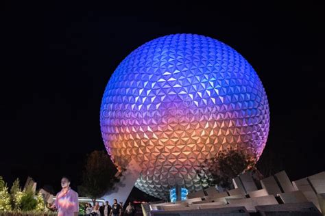 Its icon is spaceship earth