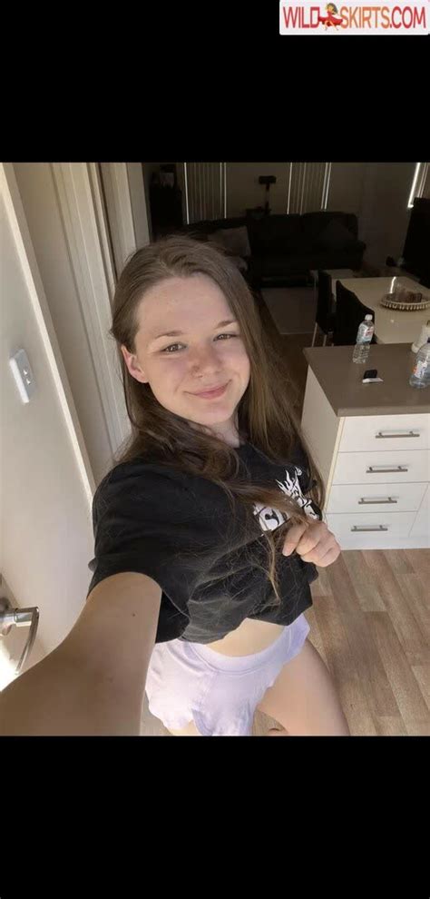 😈 Itsnottaylah Onlyfans Leak [CLIP]