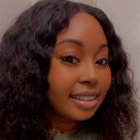 🍑 [SEX VIDEO] Itsrosee Onlyfans Leak