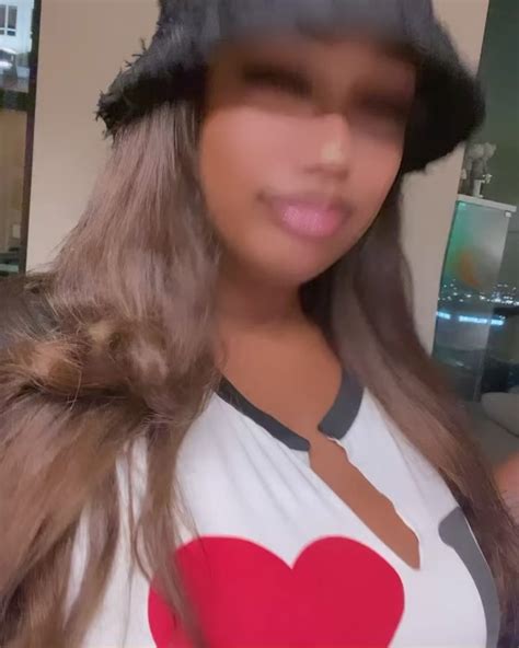 Itstheemuvaross Onlyfans Leaked +18 😈 172 Videos