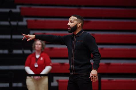 Iu recruiting class. Boogie Fland, a five-star point/combo guard from White Plains (N.Y.) Archbishop Stepinac, plans to announce his decision Friday from a final three of Indiana, … 