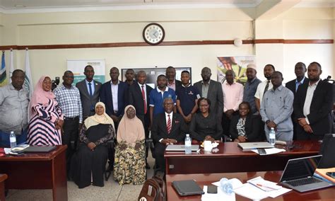 Iuiu website.  1 day ago · Pron&oacute;stico extendido WindGURU para Iuiu y alrededores...