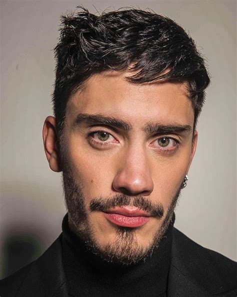 Iván amozurrutia born. Dec 26, 2023 · Iván Amozurrutia plays Gabriel. This Mexican actor has been in several high-profile TV shows recently including The Five Juanas, High Heat and Fake Profile . Anthony Giulietti as Leo 