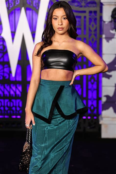 Profile picture of Izabella Zulauf