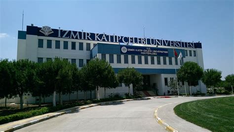 Izmir katip çelebi üniversitesi fiyatları