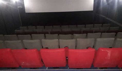 Izmir torbalı kipa sinema