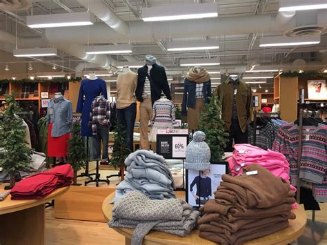 J. Crew Factory Store - Saint Louis Park, MN 55426