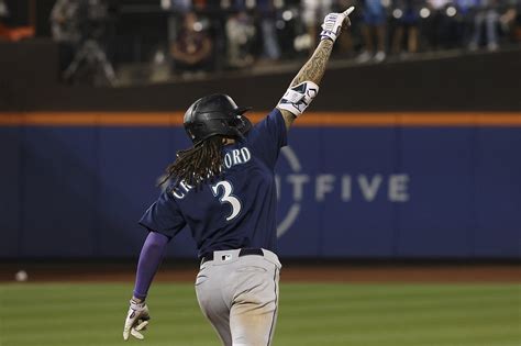 J.P. Crawford’s grand slam leads Mariners to 8-0 win over Rangers