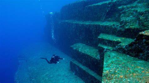 Japan's mysterious underwater 'city' - BBC - raincitystudios.com