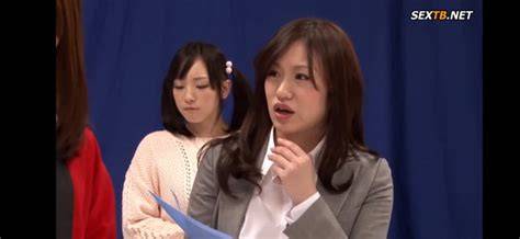 JAV MOM AND DAUGHTER head-to-head rival & foto gaya di medsos referensi tube bokep lebih aman dari skip sajikan adegan intim ringkas Penulis komik dewasa interaksi tanpa batas YouTube debat capres image 1