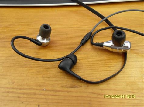 JAYS a-JAYS Five Review Headphone Reviews and Discussion