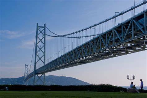 Jembatan Akashi Kaikyo - Japan National Tourism Organization - raincitystudios.com