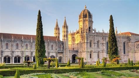Jerónimos Monastery - muktibox.com