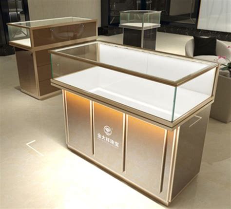 Jewelry Store Retail Counter & Round Glass Showcase | 3D Rendering … - muktibox.com