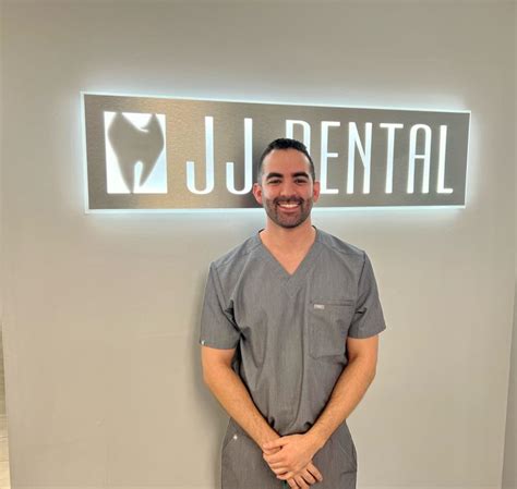 JJ Dental on LinkedIn: #jjdental #crowns #veneers # ...