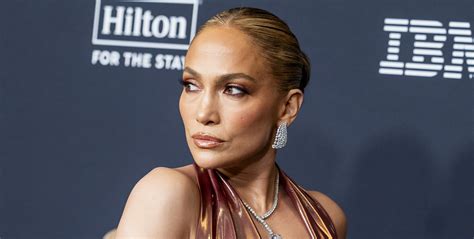 JLo Jennifer L&oacute;pez Se burla de Shakira Jennifer L&oacute;pez se ...