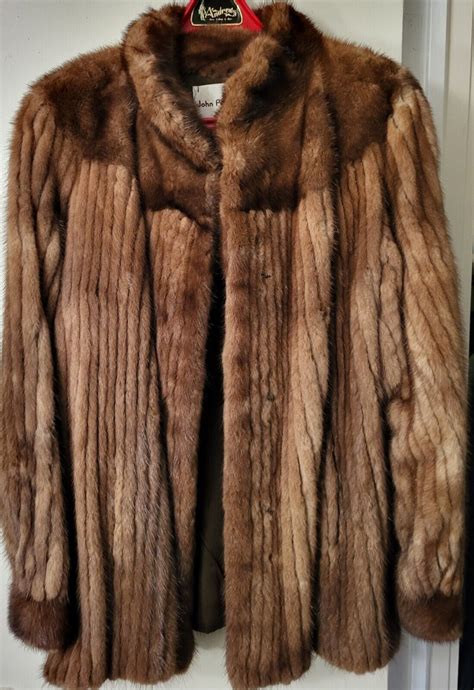 JOHN PAPPAS Ladies Fur Coat with Black Fox Collar SZ 6 eBay