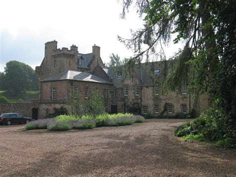 JOHNSTOUNBURN HOUSE, GATE LODGE WITH ENTRANCE …