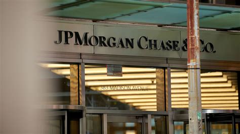 JPMorgan fined $4 million for deleting 47 million emails including some requested in subpoenas