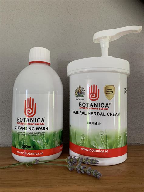 Jual Botanica - Premium Wood Mist Herbarium Candle | Lilin … - raincitystudios.com