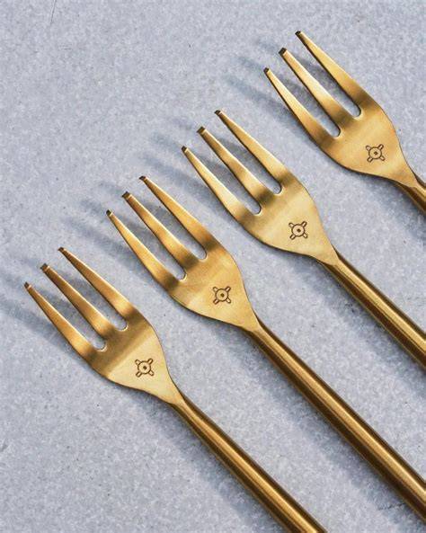 Jual Dessert Spoon Fork Gold - Shopee Indonesia - raincitystudios.com