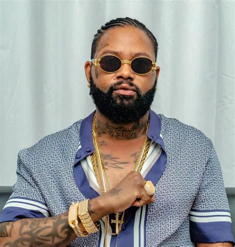 JUGEMENT (Lyrics in English) - Ferr&eacute; Gola -