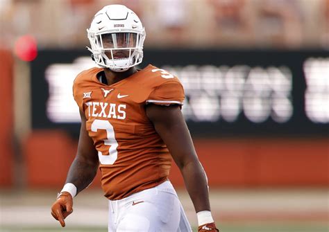 In the 2024 NFL Draft, a comparatively less-heard name has been mentioned quite a number of times among the much-celebrated names. That is none other than, Texas Longhorns' tight end, Ja'Tavion Sanders. After a long stint of three years at Texas, Sanders is all set to debut in the NFL. Like any other parent, Sanders' […] The post Who Are Ja'Tavion Sanders' Parents? Is He Related to .... 
